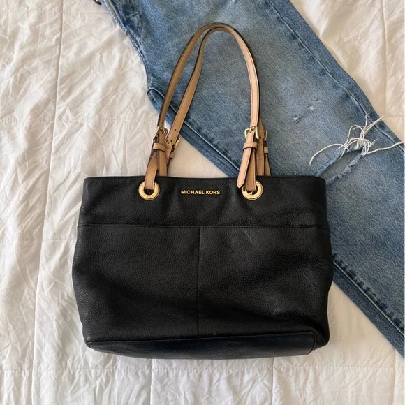 Michael Kors Black Shoulder Tote Leather Bag/purse - Picture 1 of 6